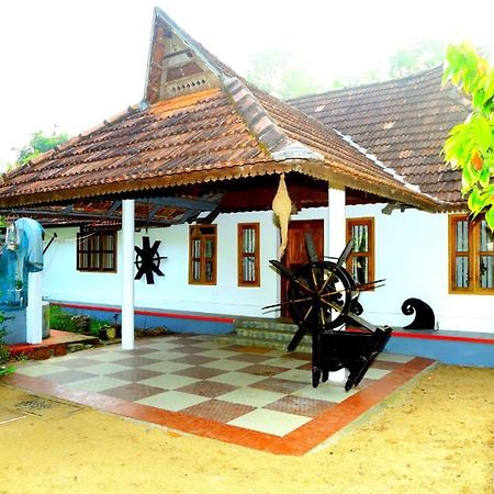 Valentine'S Rice Bowl Home Stay Alappuzha Eksteriør billede