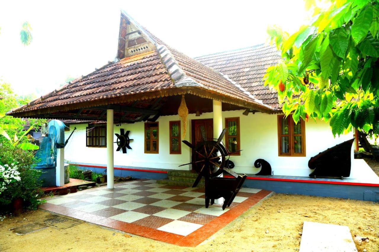 Valentine'S Rice Bowl Home Stay Alappuzha Eksteriør billede